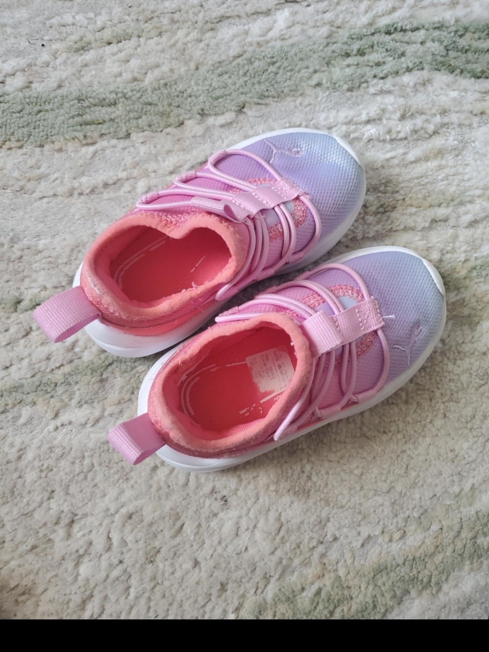 Puma Kids Pink to Lavender Gradient Slip-On Sneakers 7C - Picture 4 of 4
